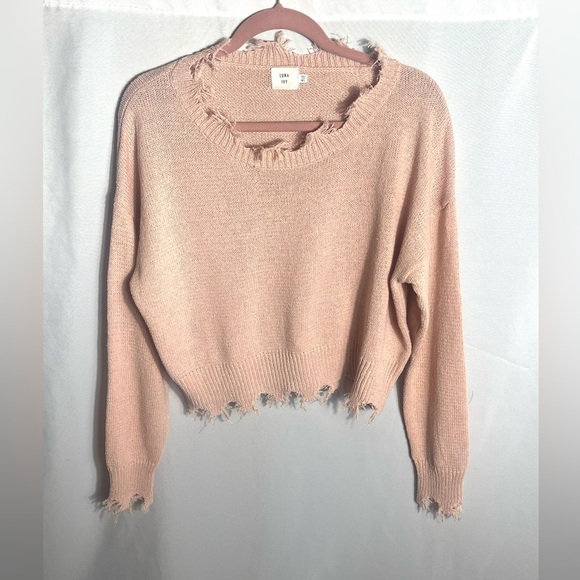 Luna Ivy Sweaters - Luna Ivy Pink Distressed Hem Knit Sweater M/L Cropped Grunge Raw Edge Pullover
